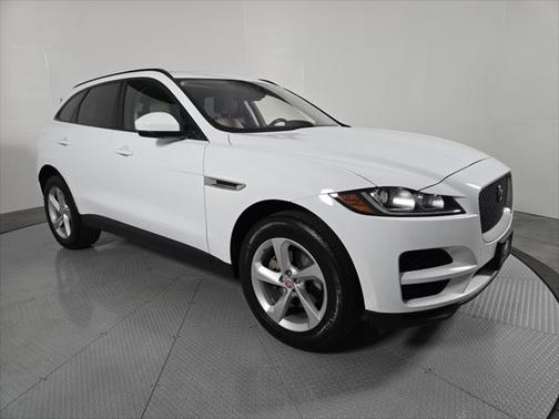 2018 Jaguar F-PACE 25t Premium