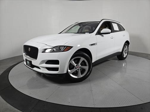 2018 Jaguar F-PACE 25t Premium