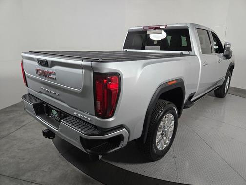 Quicksilver Metallic 2022 GMC Sierra 2500 Denali