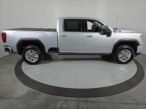Quicksilver Metallic 2022 GMC Sierra 2500 Denali