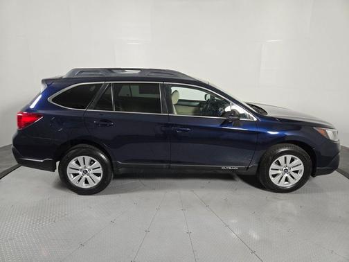 Dark Blue Pearl 2018 Subaru Outback 2.5i Premium