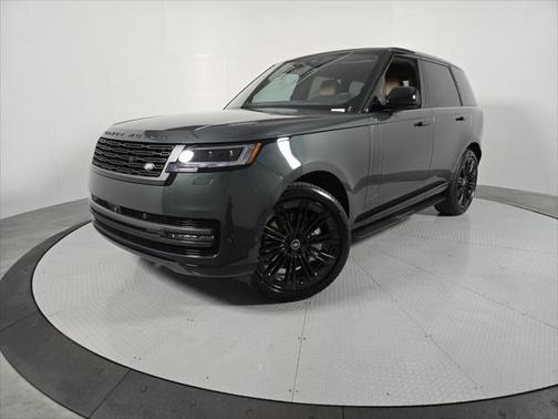 2025 Land Rover Range Rover P530 SE