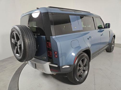 Tasman Blue Metallic 2020 Land Rover Defender 110 HSE