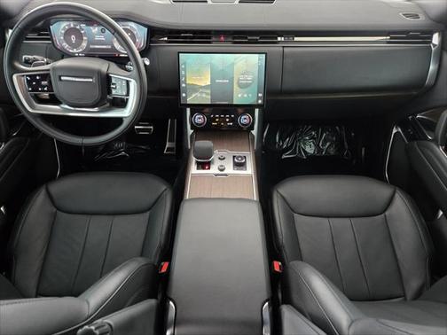2023 Land Rover Range Rover P400 SE