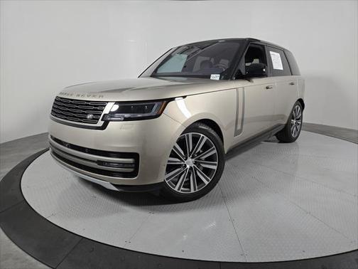 2023 Land Rover Range Rover P400 SE