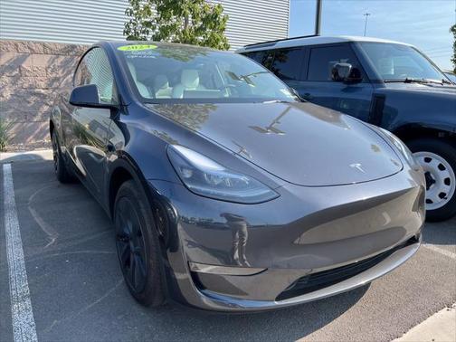 2024 Tesla Model Y Long Range Dual Motor All-Wheel Drive