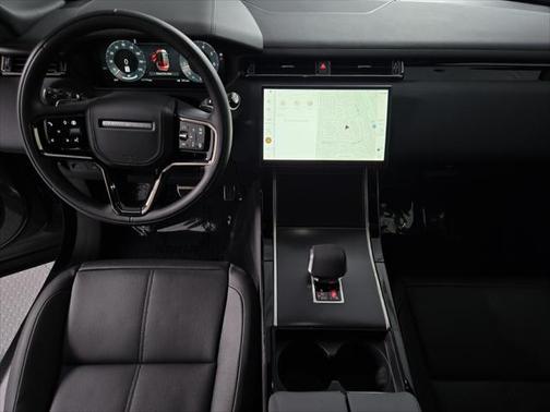 2026 Land Rover Range Rover Velar P250 SE R-Dynamic