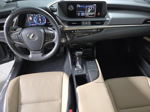 2019 Lexus ES 350 Base