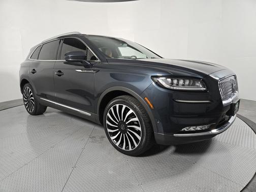 2022 Lincoln Nautilus Black Label