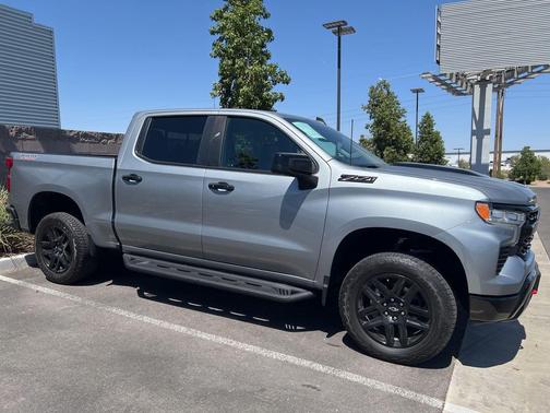 Sterling Gray Metallic 2025 Chevrolet Silverado 1500 LT Trail Boss