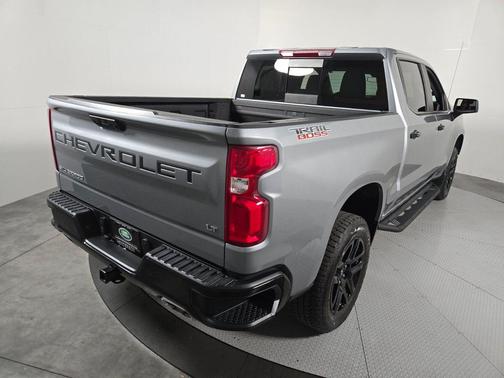 Sterling Gray Metallic 2025 Chevrolet Silverado 1500 LT Trail Boss