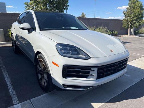 Chalk 2025 Porsche Cayenne Cayenne
