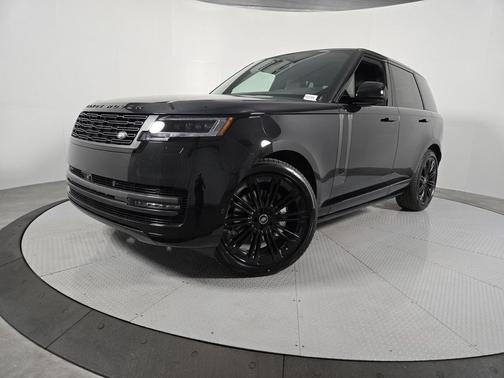 2025 Land Rover Range Rover P400 SE