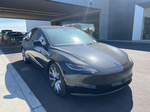 2025 Tesla Model 3 Long Range