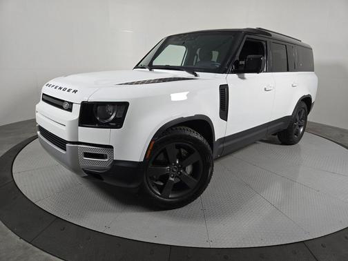 Fuji White 2024 Land Rover Defender 130 P400 S