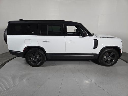 Fuji White 2024 Land Rover Defender 130 P400 S