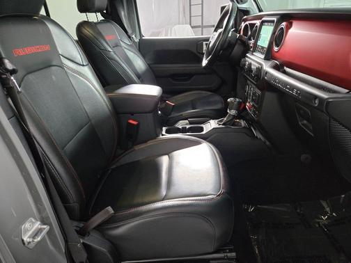 Sting-Gray Clearcoat 2020 Jeep Wrangler Unlimited Rubicon