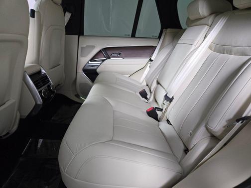 Blue 2026 Land Rover Range Rover P400 SE