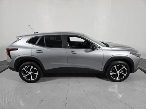 2024 Chevrolet Trax FWD 1RS