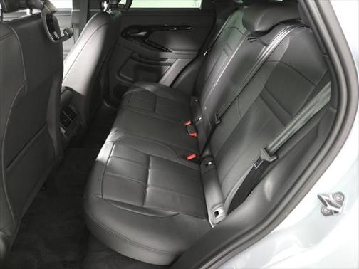 2025 Land Rover Range Rover Evoque Dynamic SE