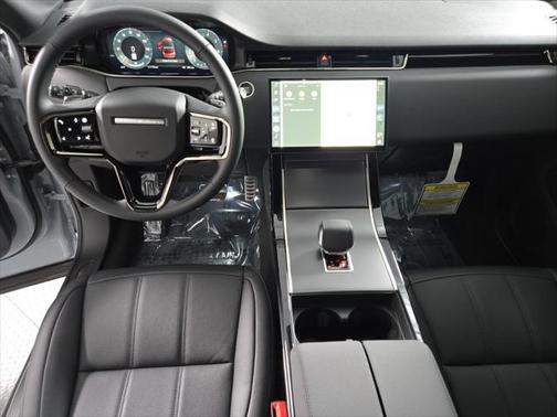 2025 Land Rover Range Rover Evoque Dynamic SE