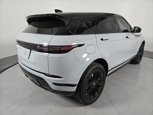 2025 Land Rover Range Rover Evoque Dynamic SE