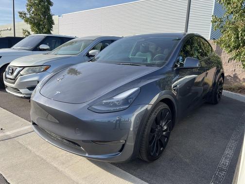 2022 Tesla Model Y Performance Dual Motor All-Wheel Drive