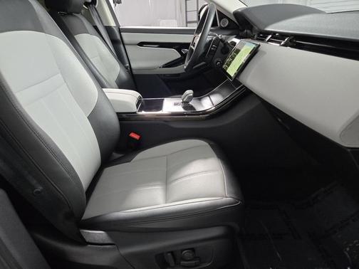 2024 Land Rover Range Rover Evoque Dynamic SE