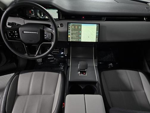 2024 Land Rover Range Rover Evoque Dynamic SE
