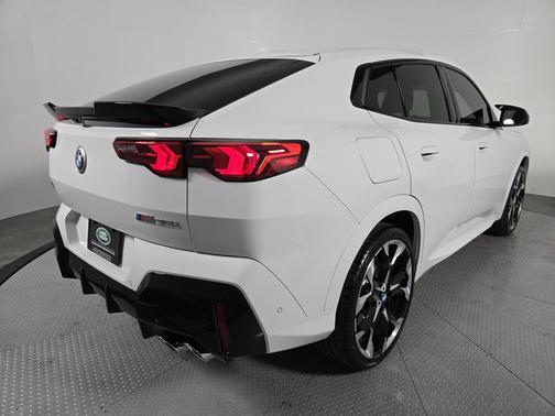 2025 BMW X2 M35i