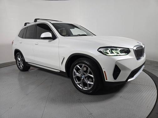 Mineral White Metallic 2024 BMW X3 sDrive30i