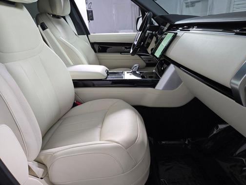 Carpathian Grey Premium Metallic 2026 Land Rover Range Rover P530 Autobiography