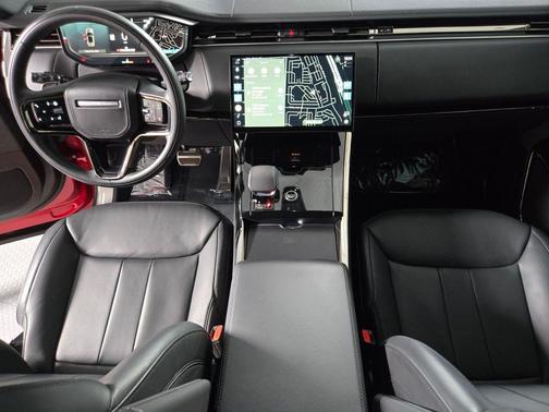 2025 Land Rover Range Rover Sport SE