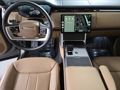 2025 Land Rover Range Rover P550e SE