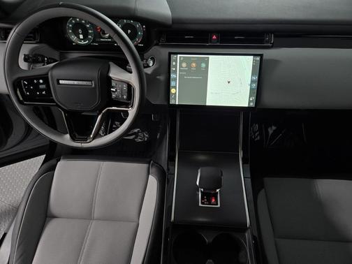 2026 Land Rover Range Rover Velar P400 Dynamic SE