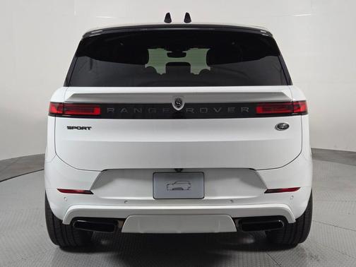 Fuji White 2023 Land Rover Range Rover Sport SE