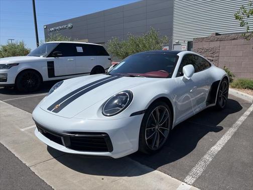 2021 Porsche 911 Carrera