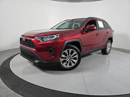 2021 Toyota RAV4 XLE Premium