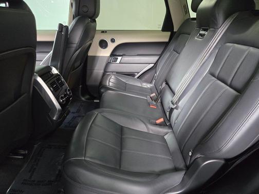 2022 Land Rover Range Rover Sport HSE Silver Edition