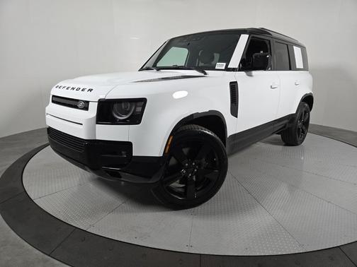 2026 Land Rover Defender X-Dynamic SE