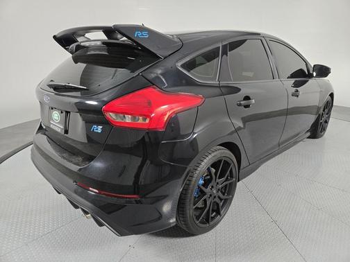 2017 Ford Focus RS Base