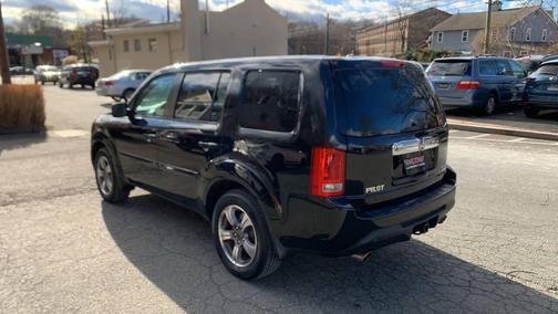 2015 Honda Pilot SE