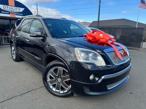 2011 GMC Acadia Denali