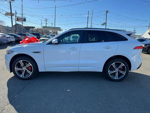 2017 Jaguar F-PACE S