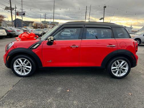 2012 MINI Cooper S Countryman Base