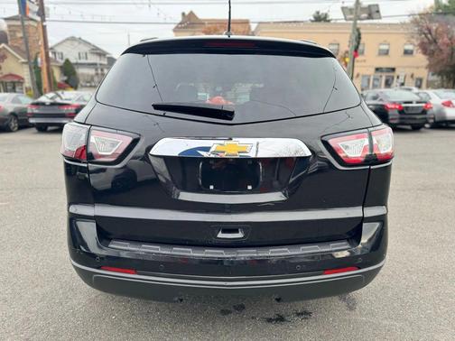 2017 Chevrolet Traverse 1LT