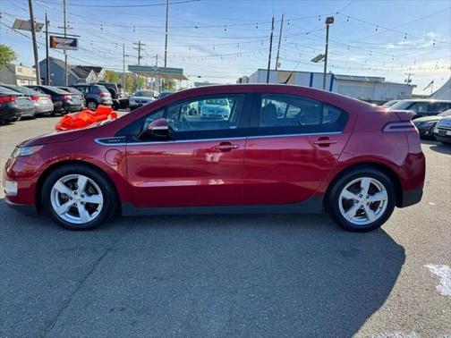 2014 Chevrolet Volt Base