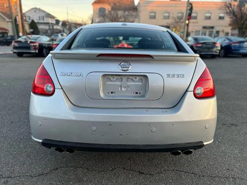 2008 Nissan Maxima SE