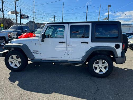 2013 Jeep Wrangler Unlimited Sport