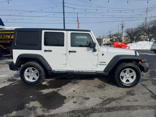 2013 Jeep Wrangler Unlimited Sport